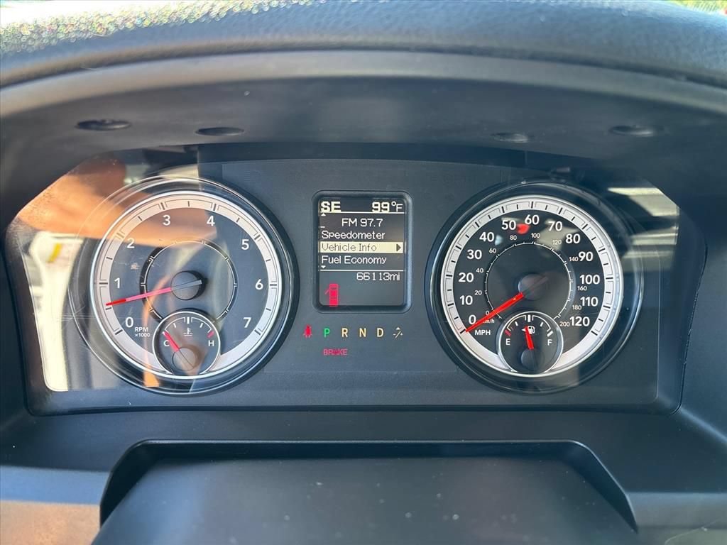 Used 2023 RAM 1500 Classic SLT w/ Protection Group AWD/4WD image 28