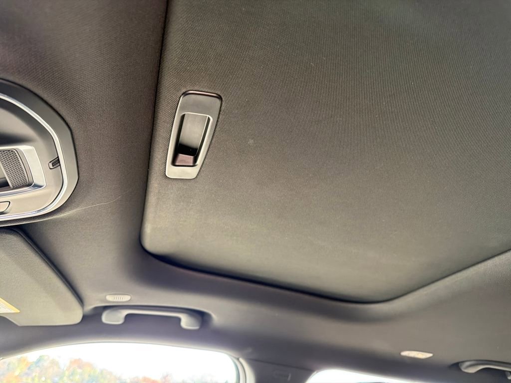 New 2025 Jeep Grand Cherokee L Altitude image 20