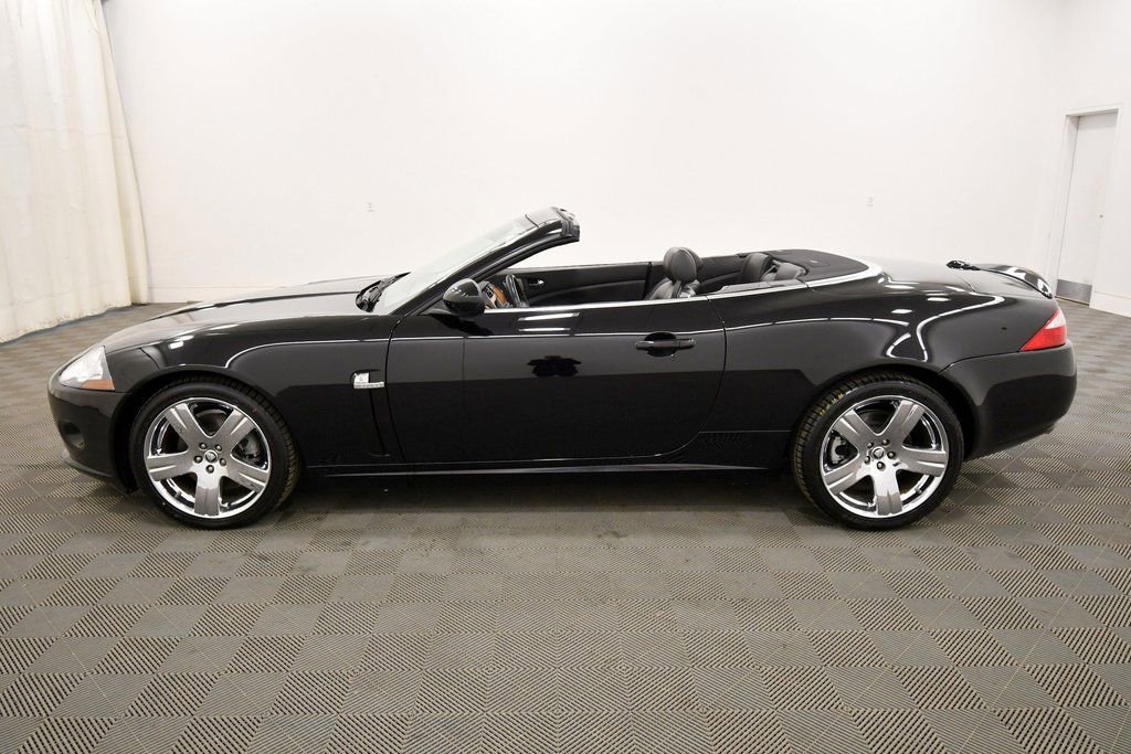 Used 2009 Jaguar XK Convertible image 3