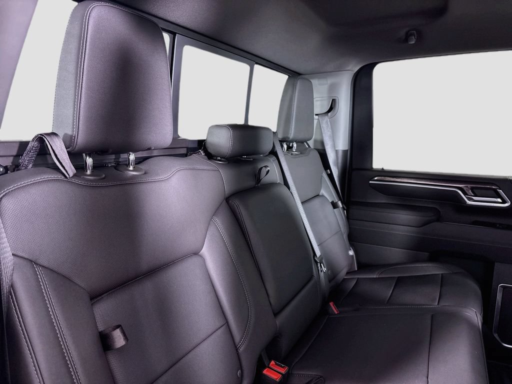 New 2026 Chevrolet Silverado 2500 LTZ w/ LTZ Convenience Package AWD/4WD image 27
