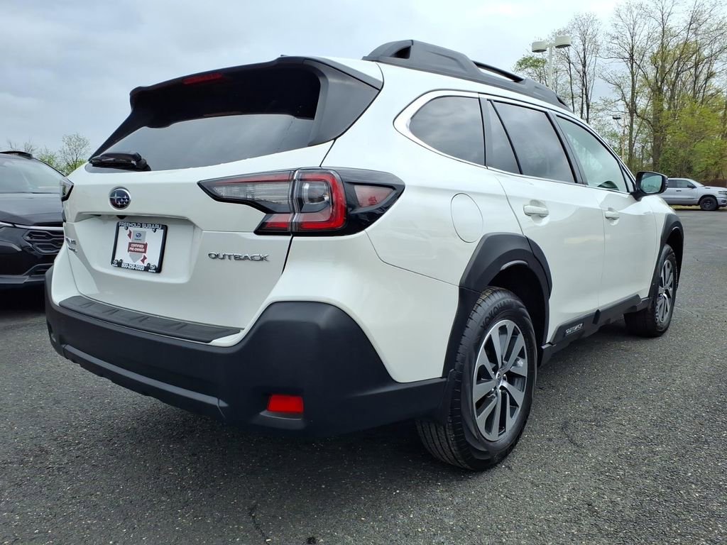 Certified 2024 Subaru Outback Premium w/ Popular Package #1A AWD/4WD image 18