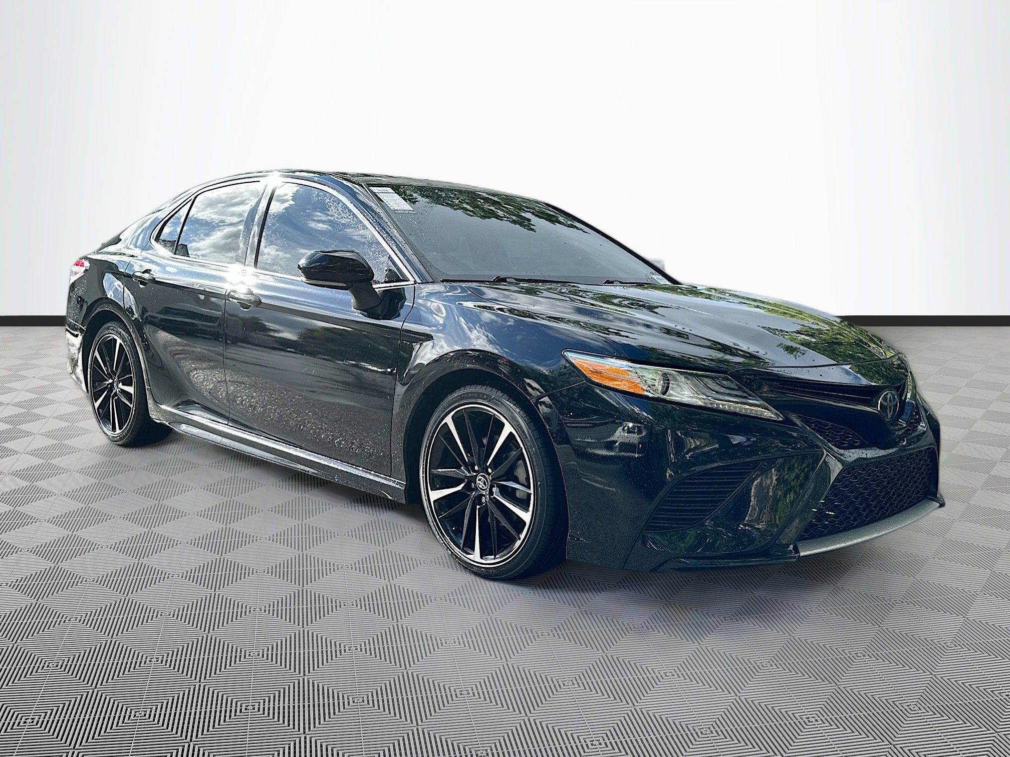 Used 2020 Toyota Camry XSE