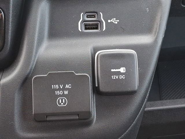 Used 2024 RAM ProMaster 2500 w/ Safety Group image 24