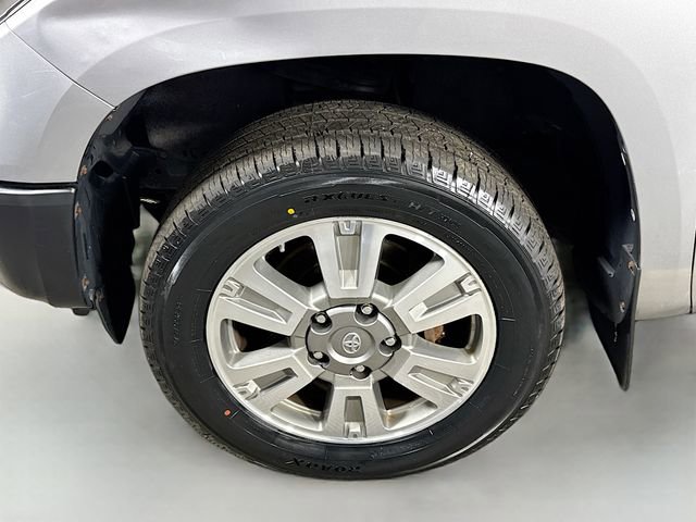 Used 2015 Toyota Tundra SR AWD/4WD image 4