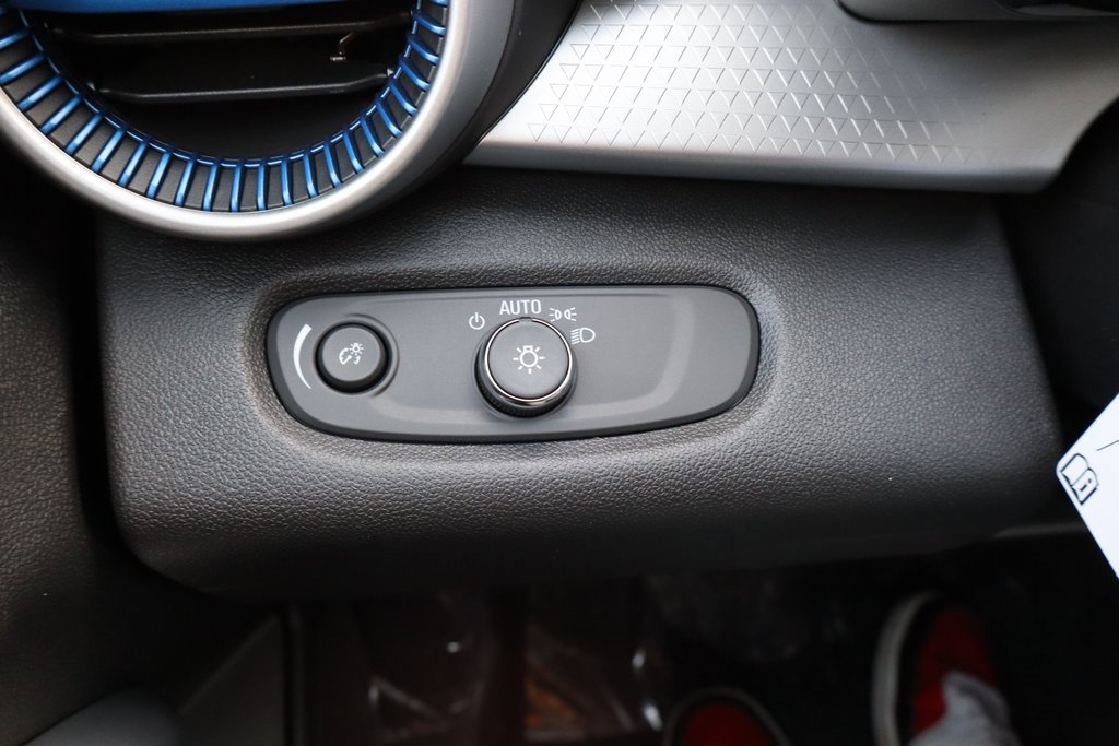 New 2026 Chevrolet Trax LS w/ LS Convenience Package image 14