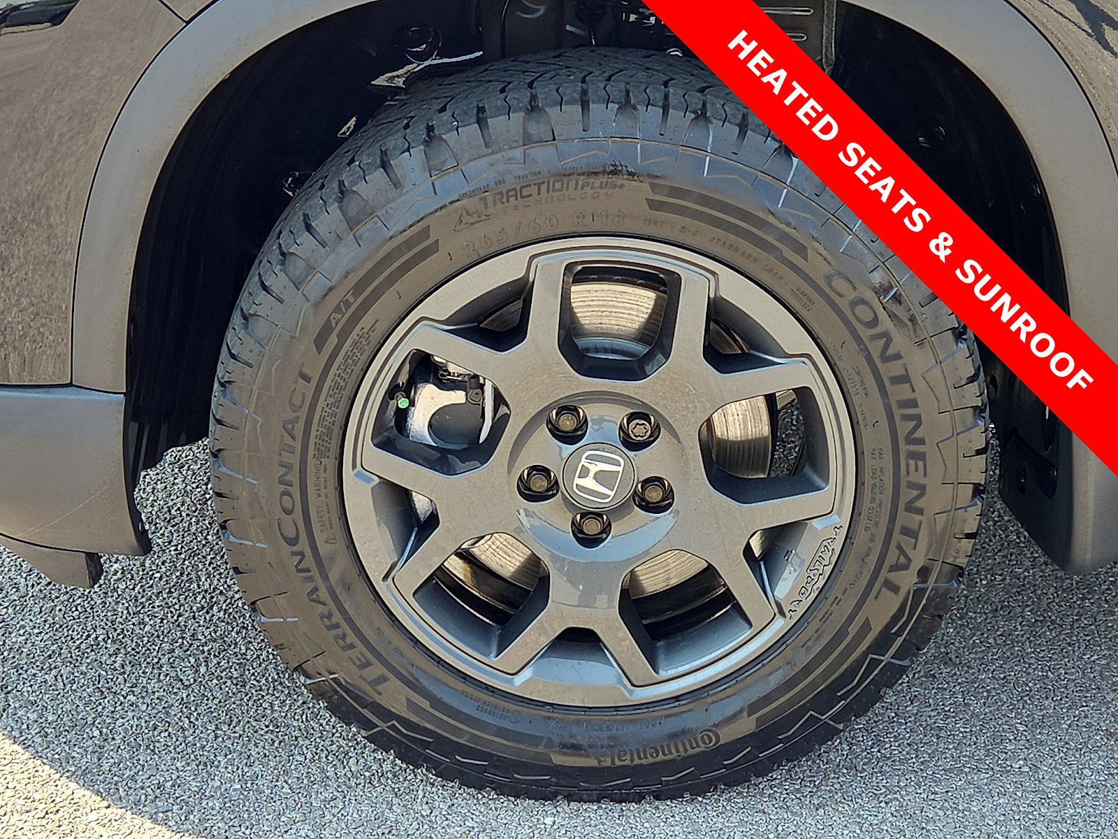 Used 2025 Honda Pilot TrailSport image 7
