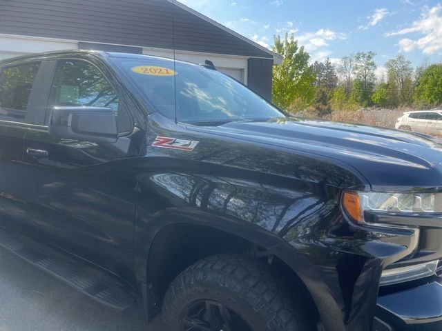 Used 2021 Chevrolet Silverado 1500 LT Trail Boss w/ Convenience Package II AWD/4WD image 7