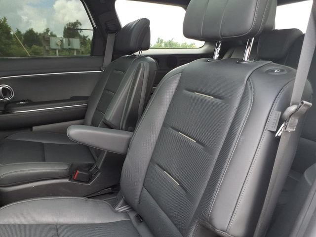 Used 2026 Hyundai Palisade Calligraphy FWD image 12