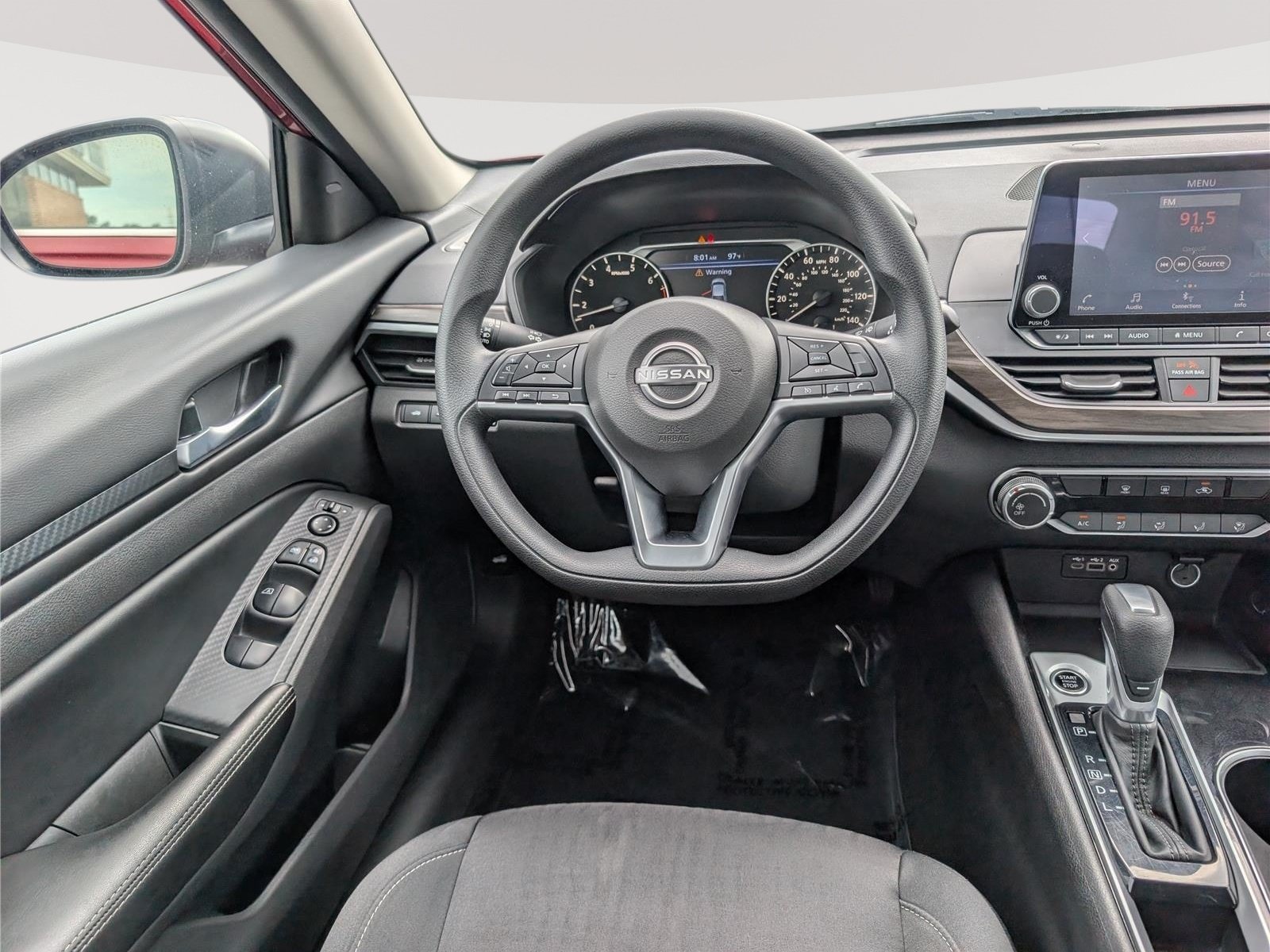 Used 2024 Nissan Altima 2.5 SV FWD image 17