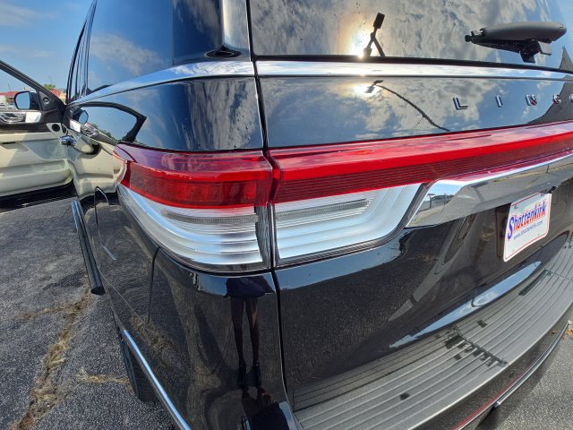 Used 2024 Lincoln Navigator L Black Label AWD/4WD image 30
