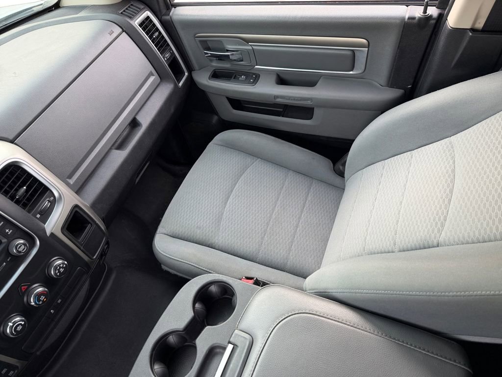 Used 2017 RAM 1500 Classic SLT image 17