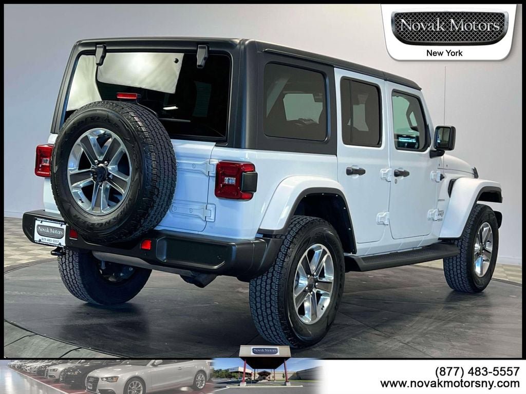 Used 2022 Jeep Wrangler Unlimited Sahara w/ Cold Weather Group AWD/4WD image 8