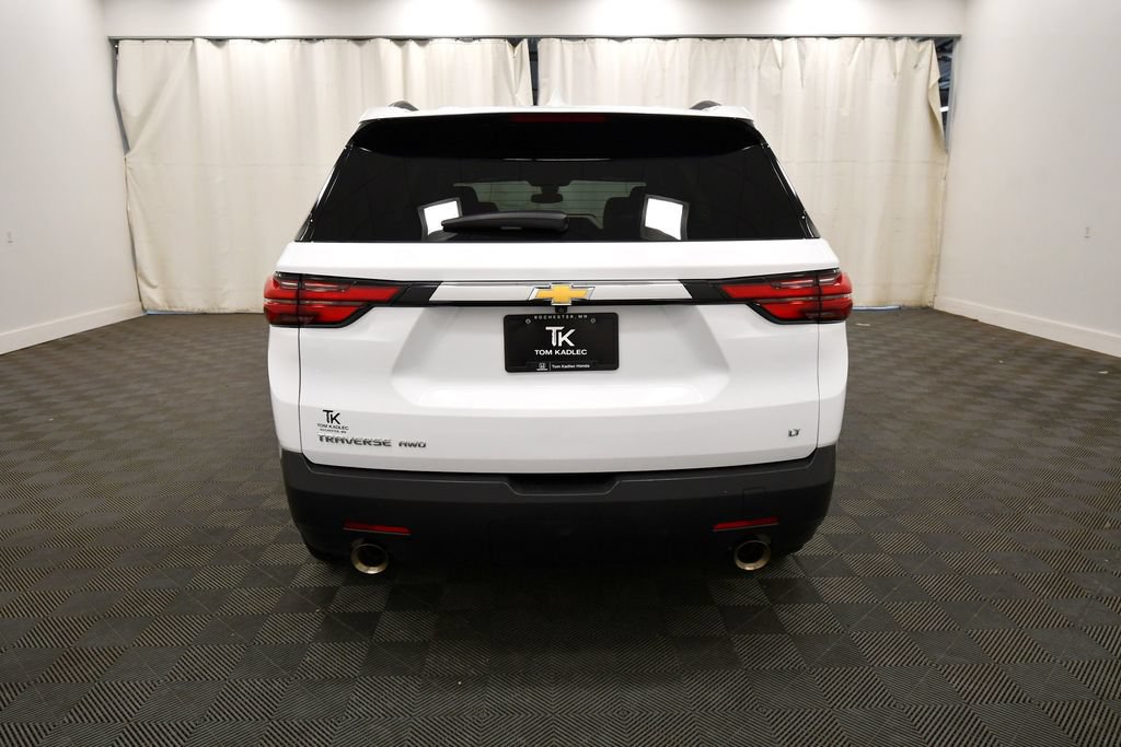 Used 2023 Chevrolet Traverse LT AWD/4WD image 6