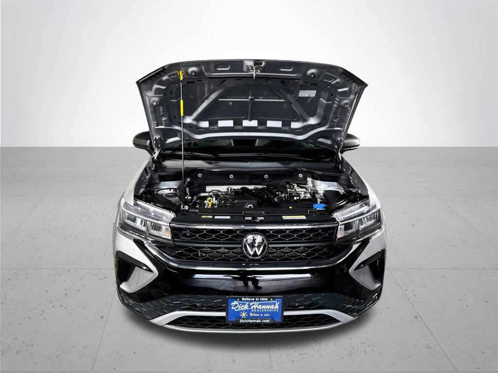 Certified 2024 Volkswagen Taos S AWD/4WD image 22