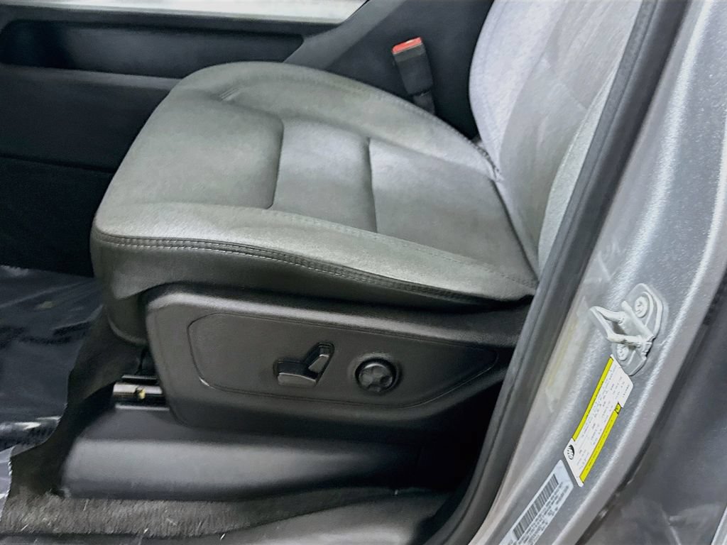Used 2020 RAM 1500 Big Horn AWD/4WD image 25