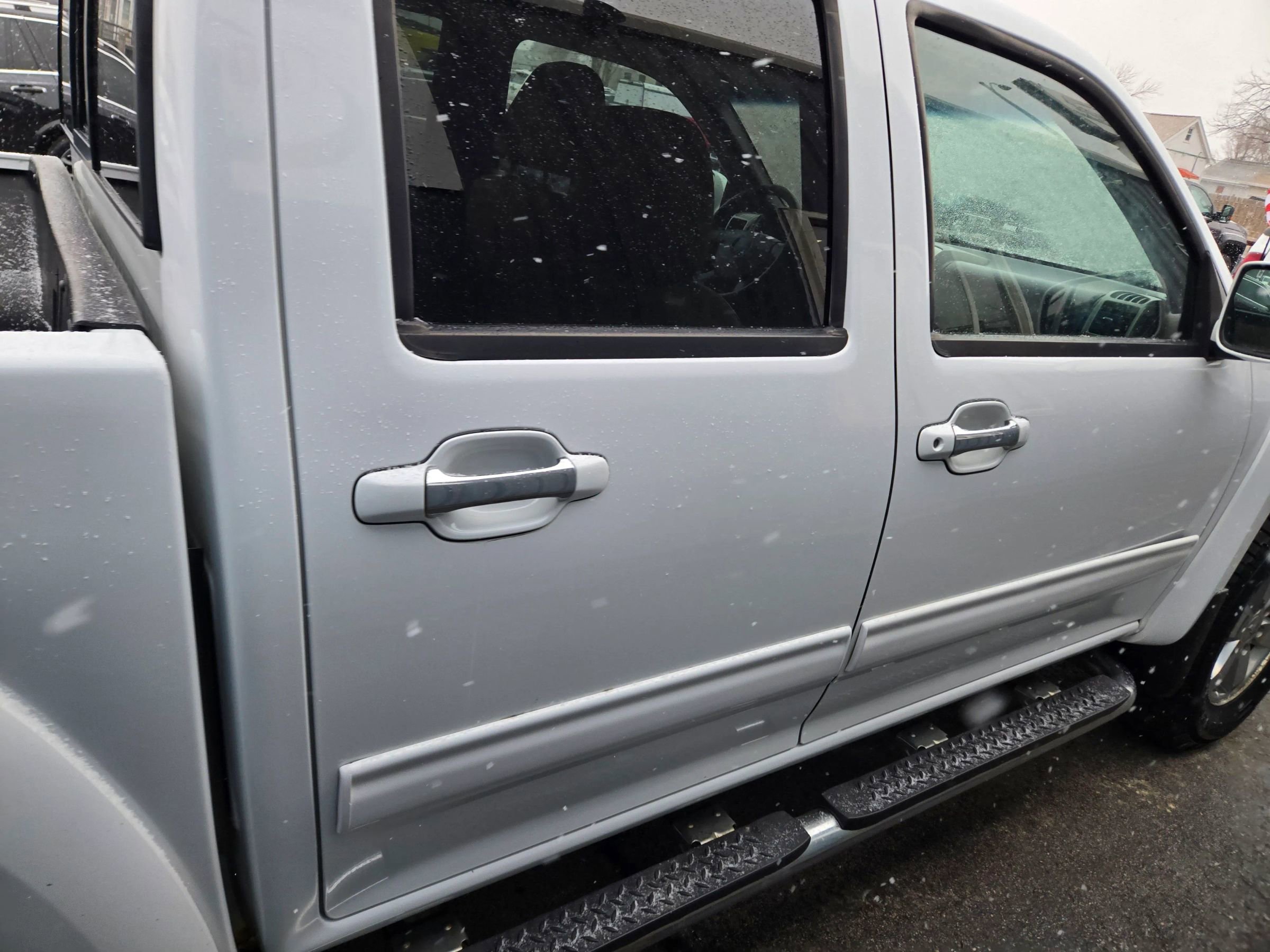 Used 2011 Chevrolet Colorado LT image 10