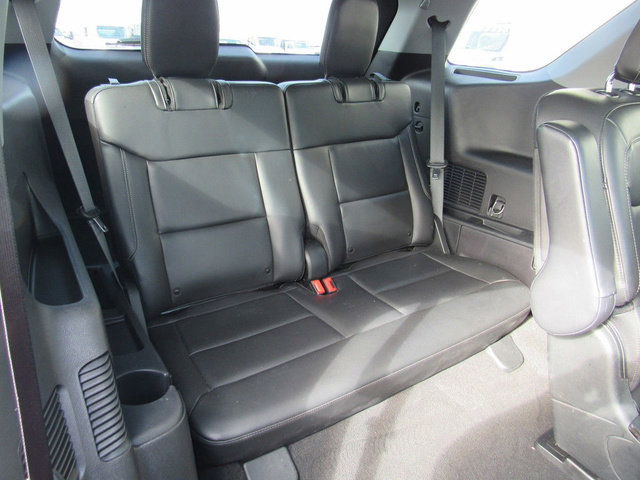 Used 2022 Ford Explorer XLT w/ Equipment Group 202A image 20