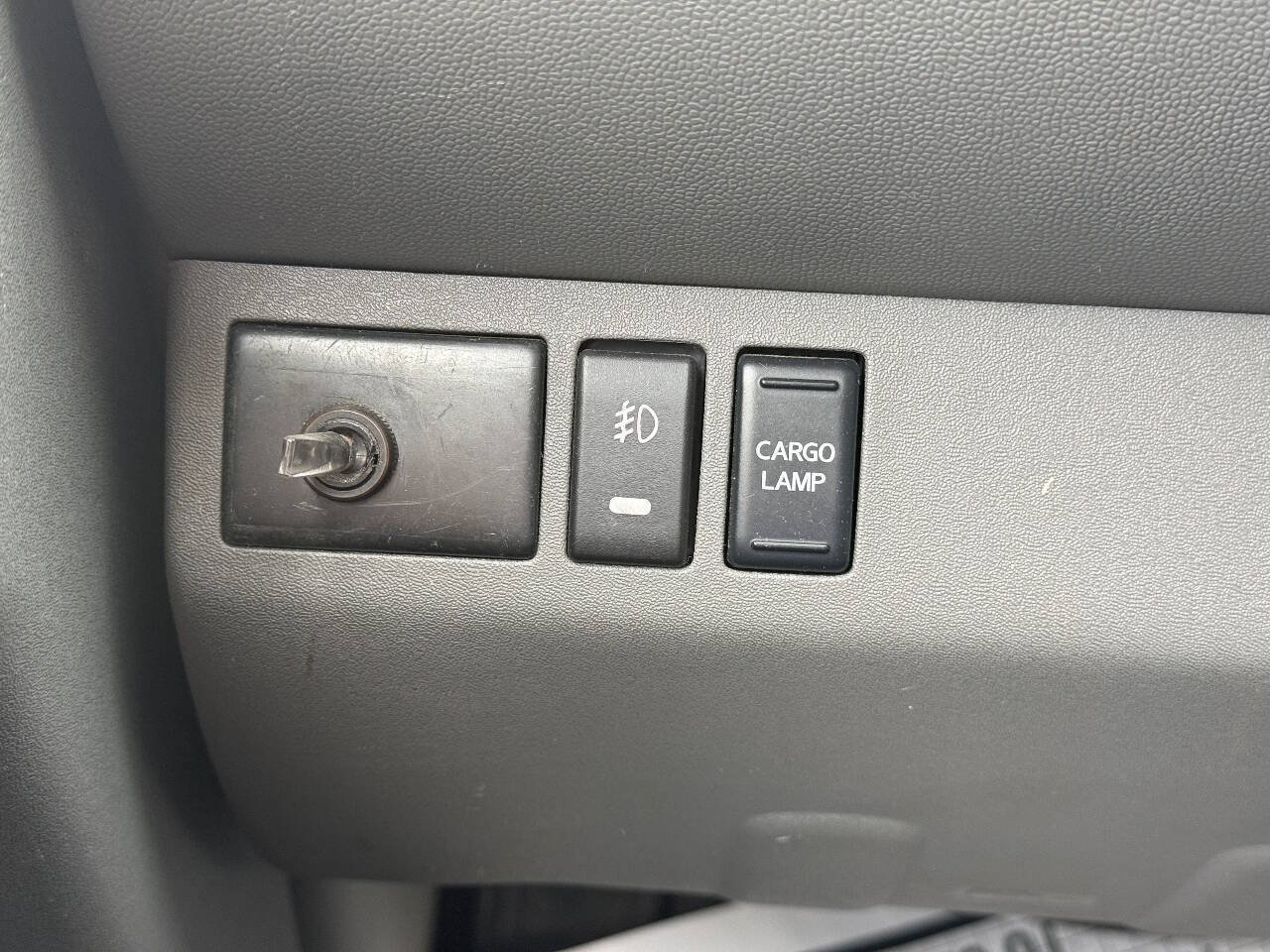 Used 2015 Nissan Frontier S RWD image 9