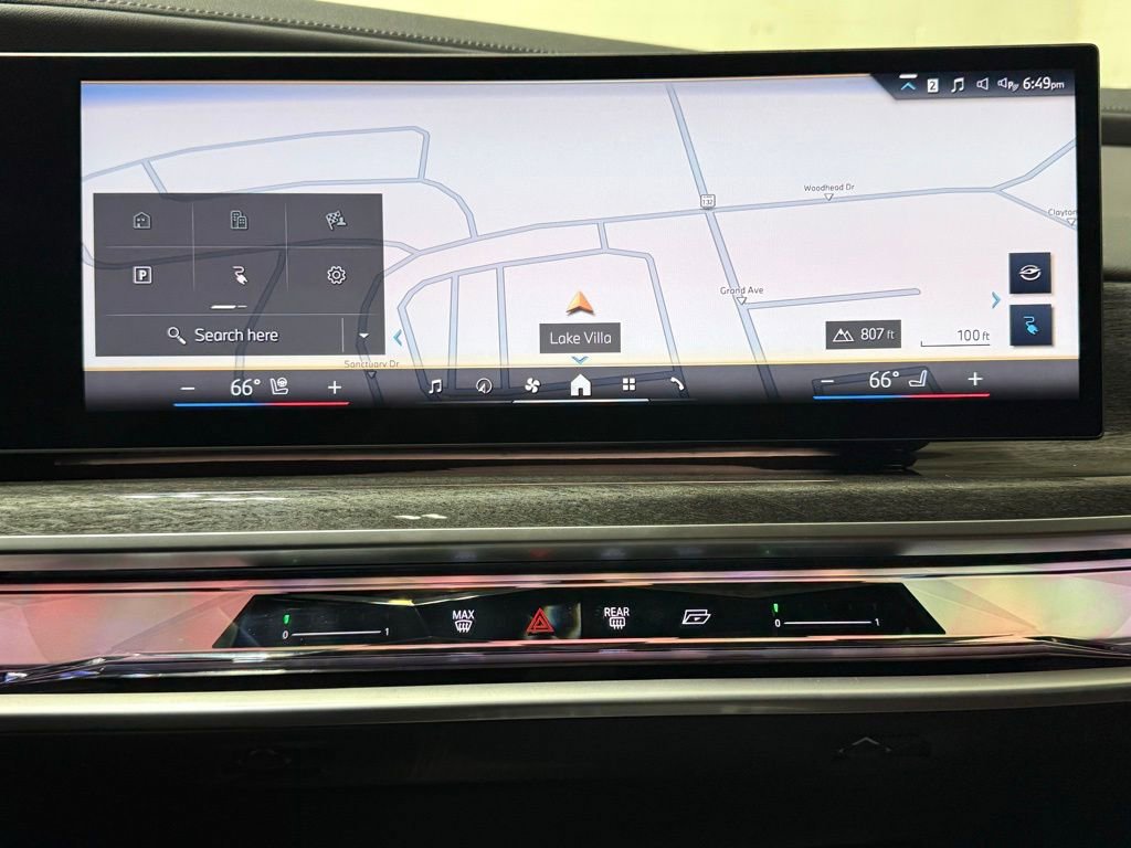 Used 2024 BMW i7 xDrive60 image 26