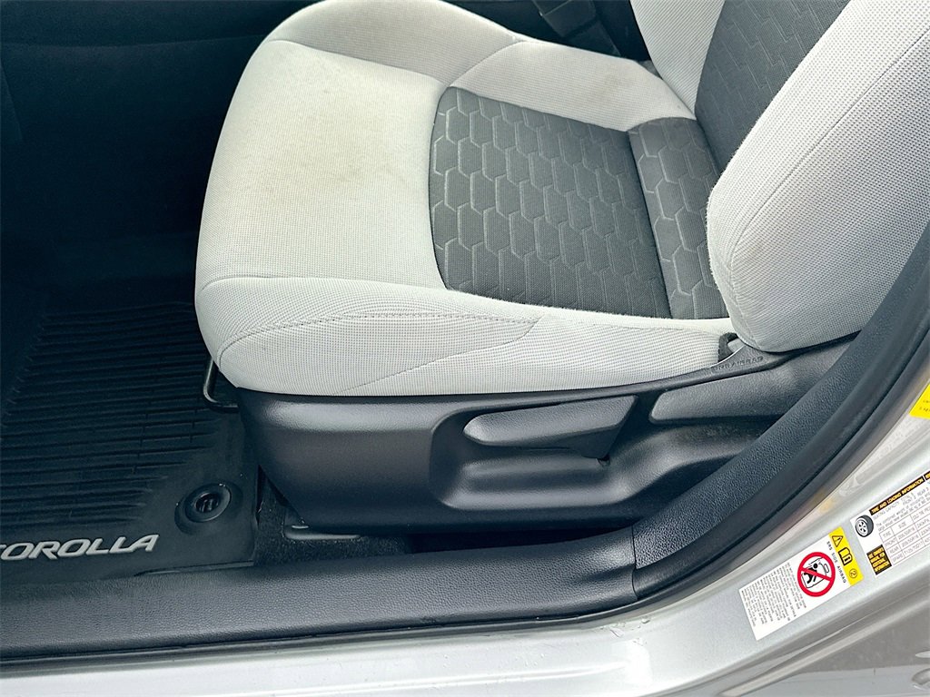 Used 2019 Toyota Corolla SE image 9