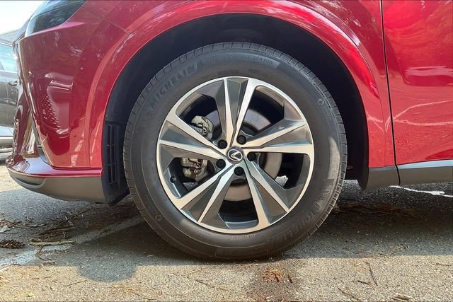 Used 2024 Lexus RX 350 Premium w/ Accessory Package (Z1) AWD/4WD image 34