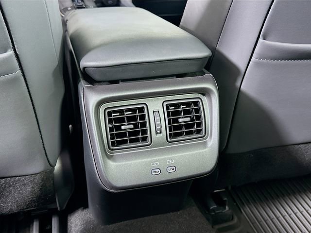 Used 2023 Toyota Crown XLE image 24