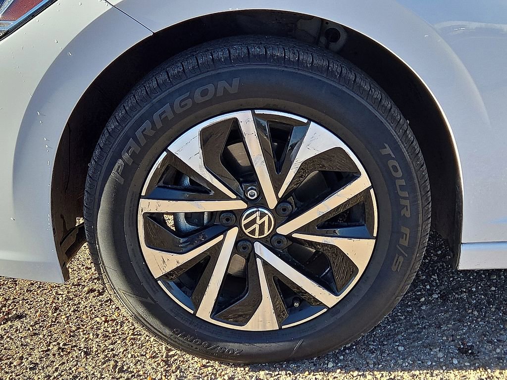 Used 2024 Volkswagen Jetta S image 11