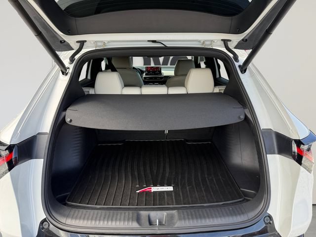 Used 2025 Acura ADX A-Spec FWD image 19