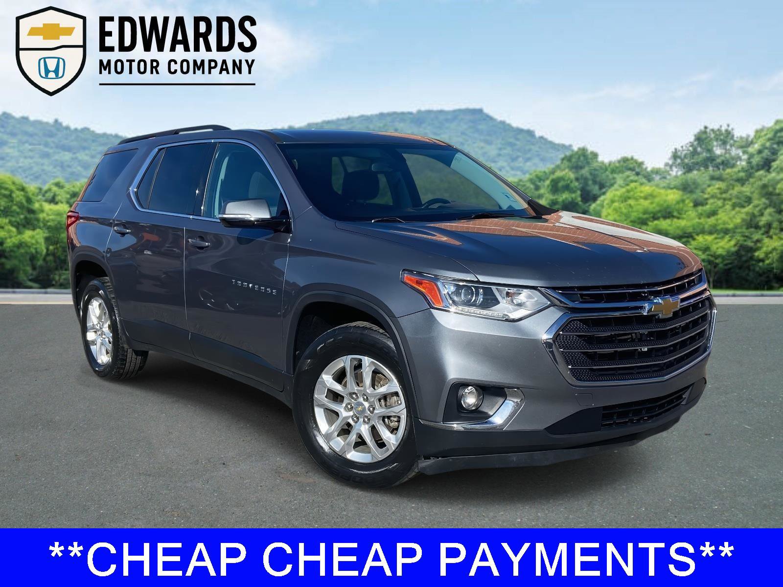 Used 2019 Chevrolet Traverse LT