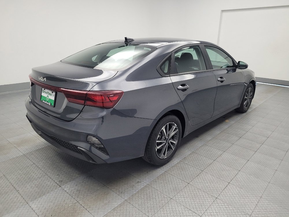 Used 2024 Kia Forte LXS image 9
