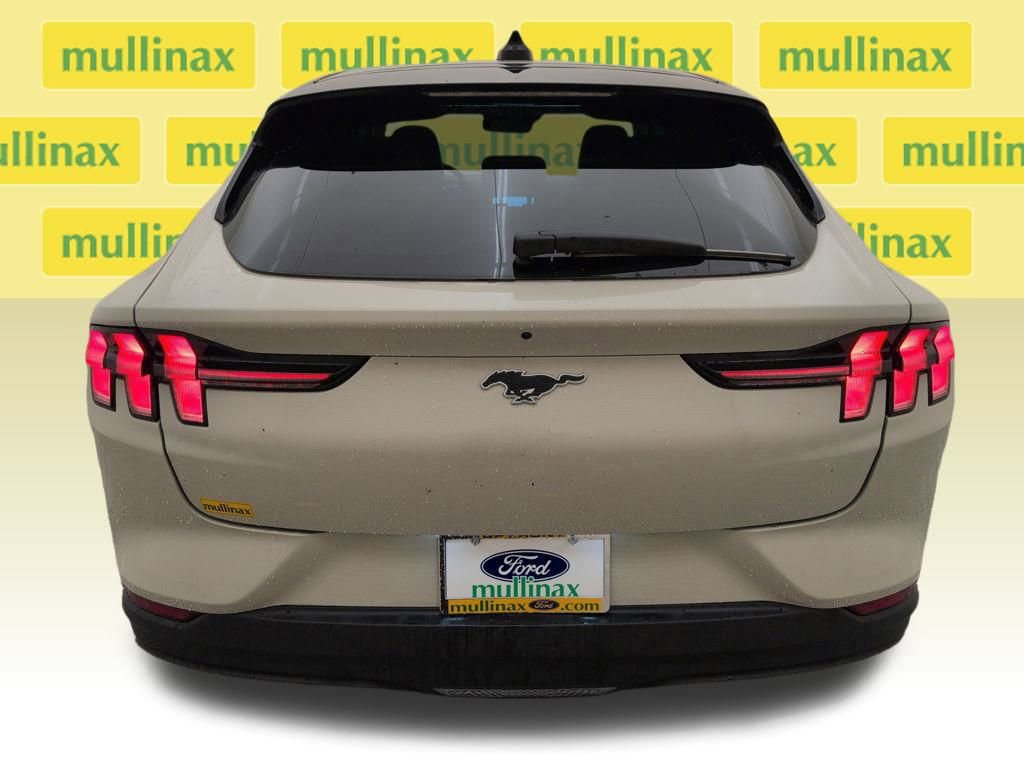 Certified 2025 Ford Mustang Mach-E Premium image 35