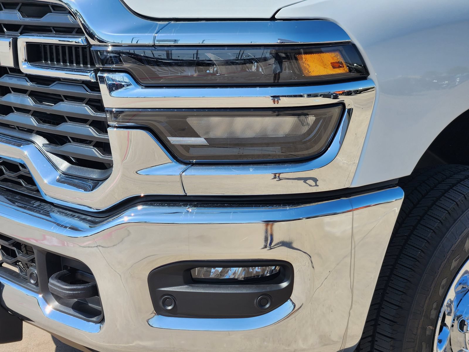 New 2026 RAM 2500 Tradesman w/ Chrome Appearance Group AWD/4WD image 9