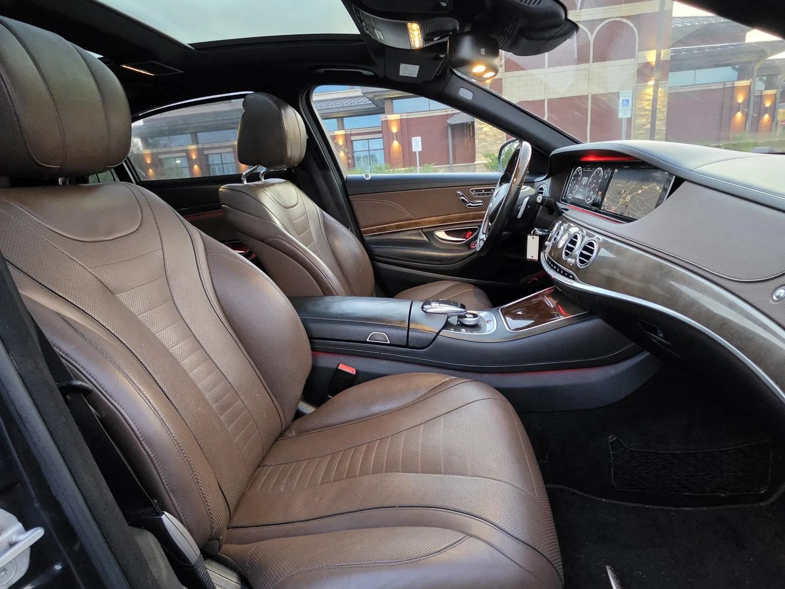 Used 2015 Mercedes-Benz S 550 4MATIC Sedan image 18