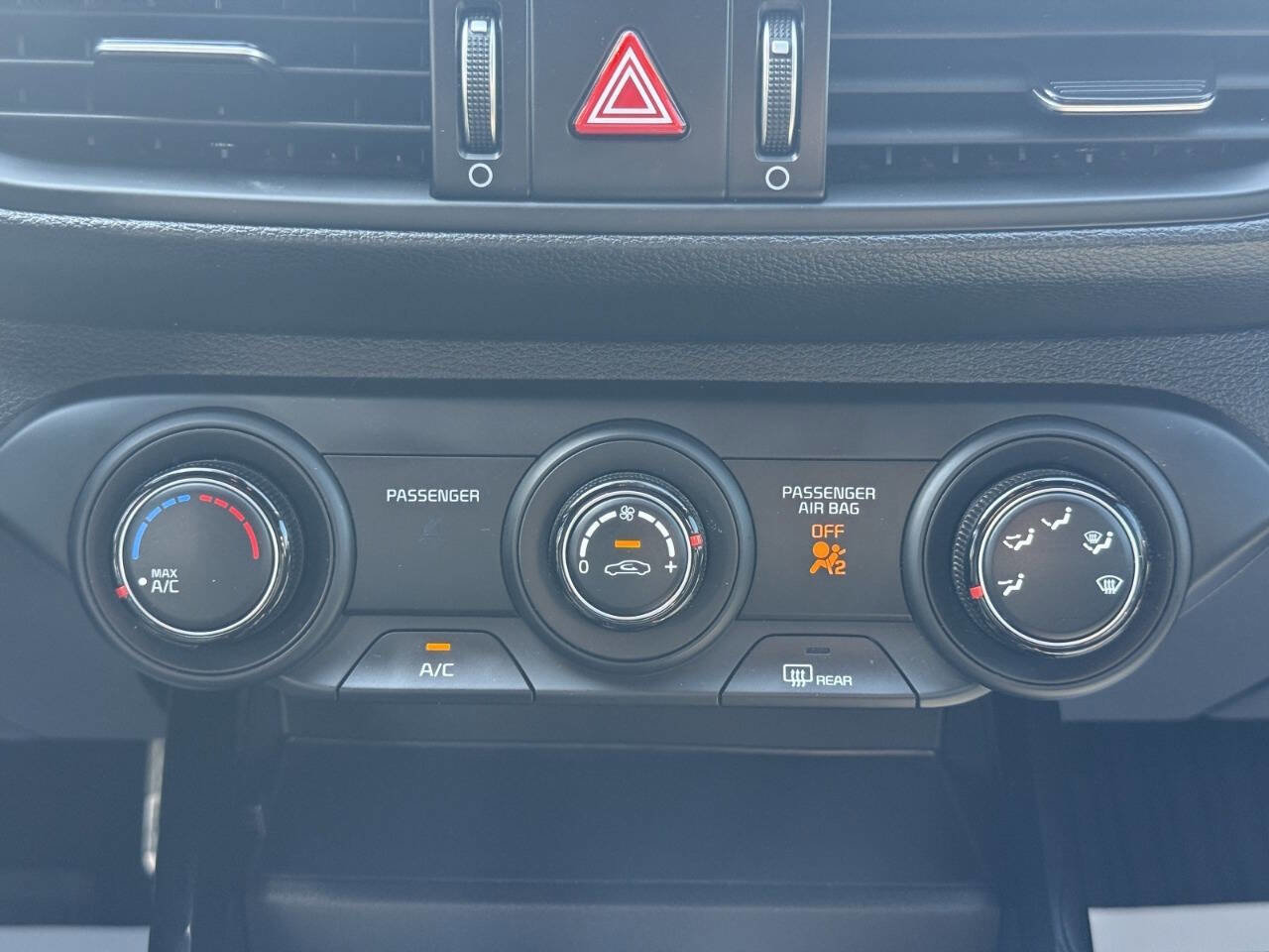 Used 2021 Kia Forte GT-Line image 20