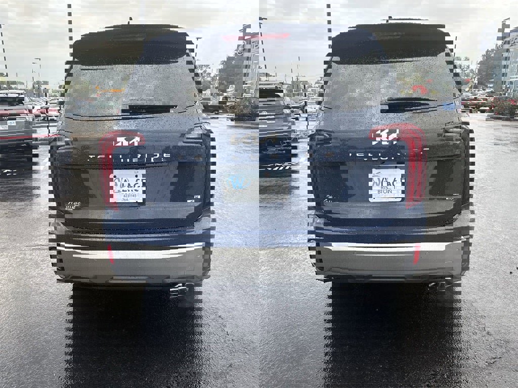 New 2025 Kia Telluride S image 5