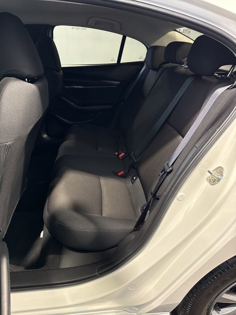 Used 2025 MAZDA MAZDA3 s FWD image 24