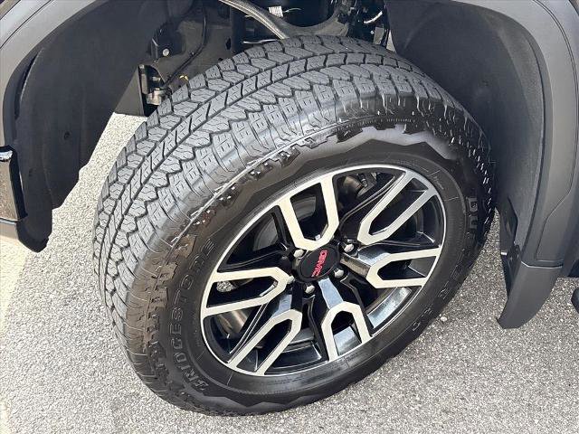 Used 2025 GMC Sierra 1500 AT4 w/ AT4 Premium Package image 24