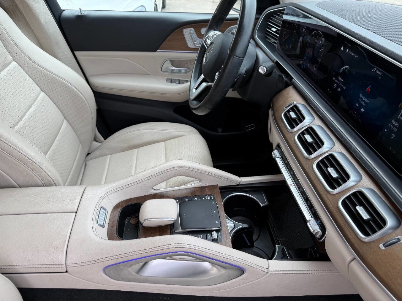 Used 2021 Mercedes-Benz GLE 350 w/ AMG Line Exterior image 10