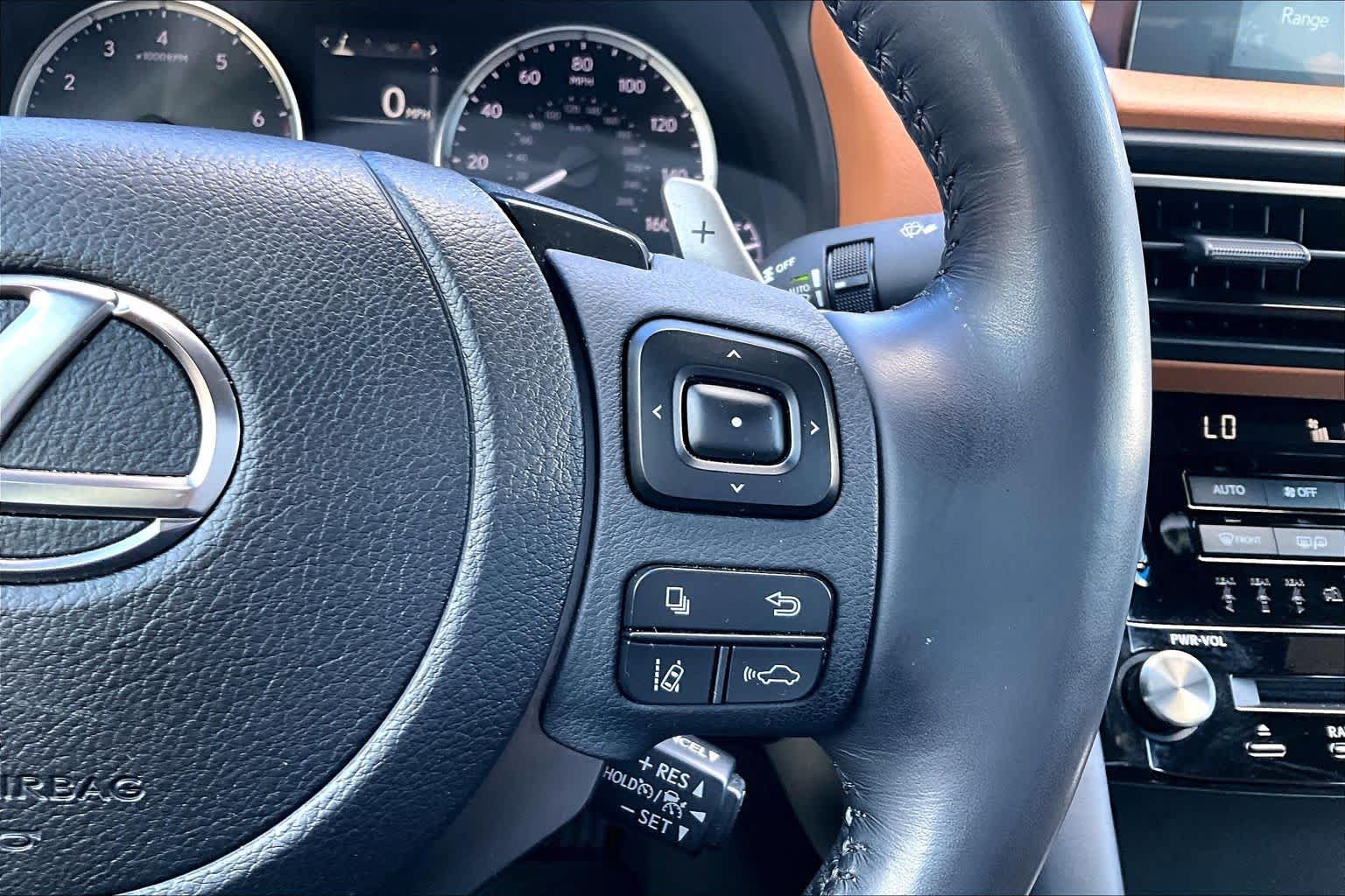 Used 2023 Lexus IS 300 w/ Comfort Package RWD image 23