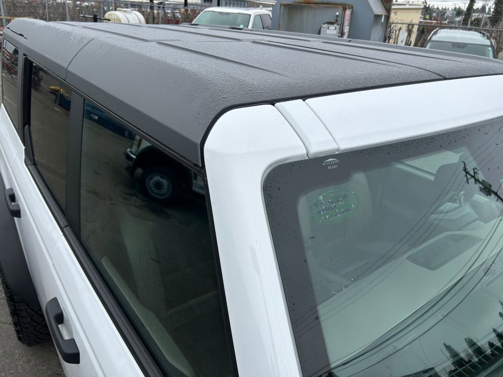 Used 2023 Ford Bronco Wildtrak image 29