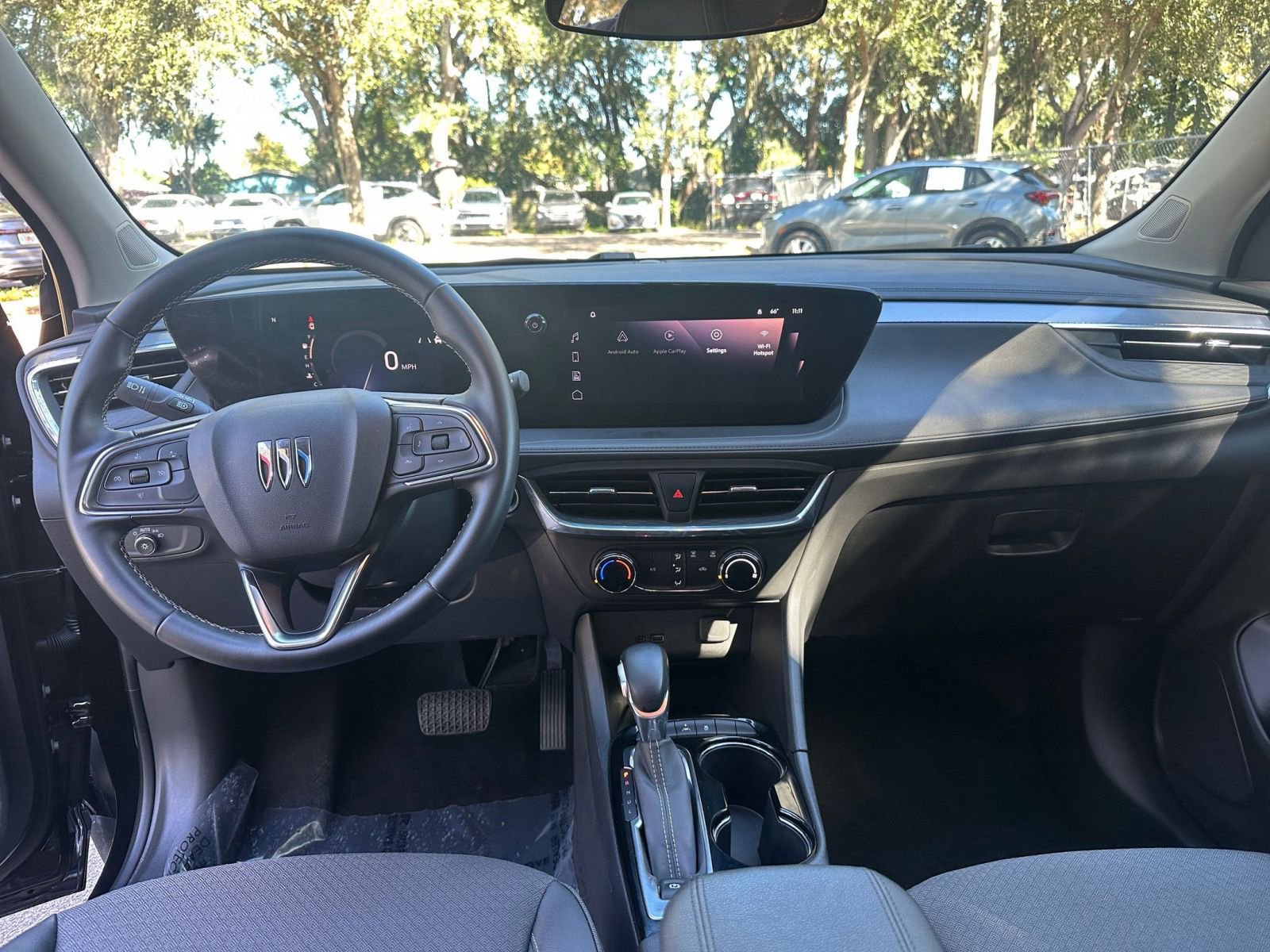 Used 2025 Buick Encore GX Preferred image 27