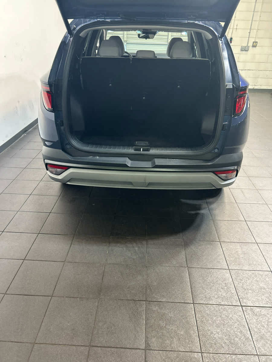 Used 2025 Hyundai Tucson SEL AWD/4WD image 10