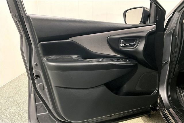Used 2024 Nissan Murano SV image 21