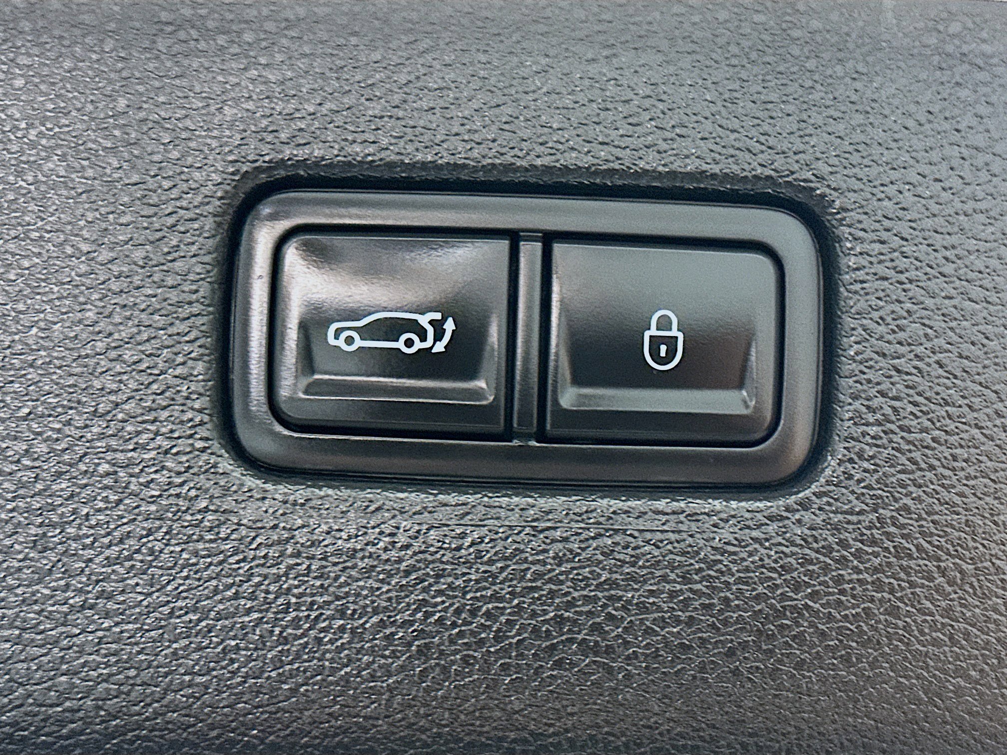 Used 2024 Genesis GV80 3.5T image 32