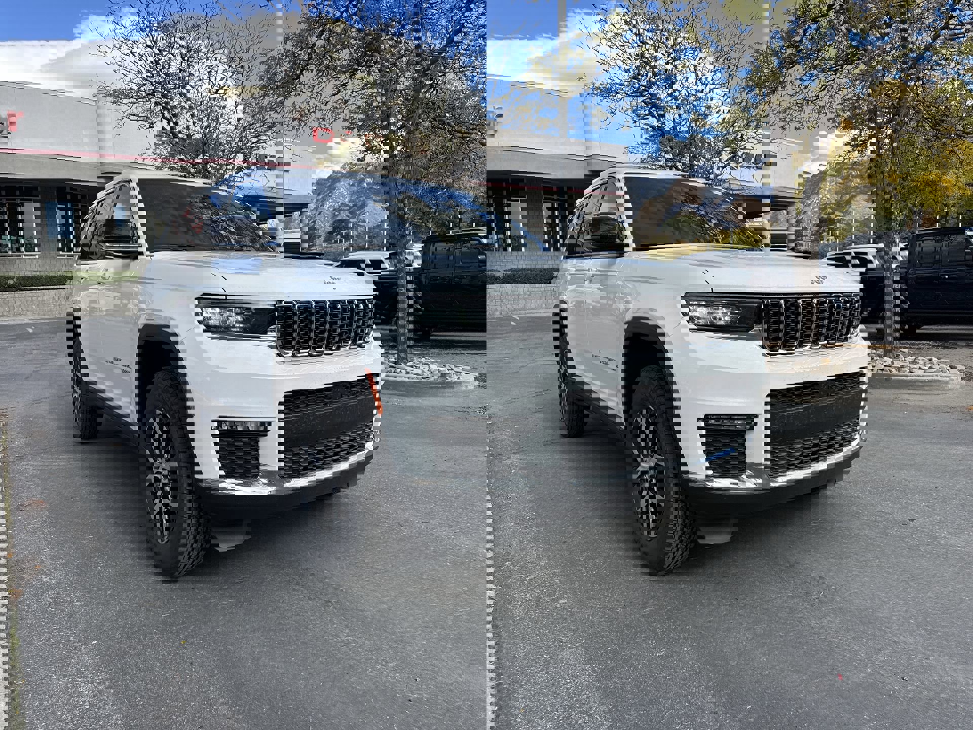 Certified 2025 Jeep Grand Cherokee L Limited w/ Trailer Tow Package image 2