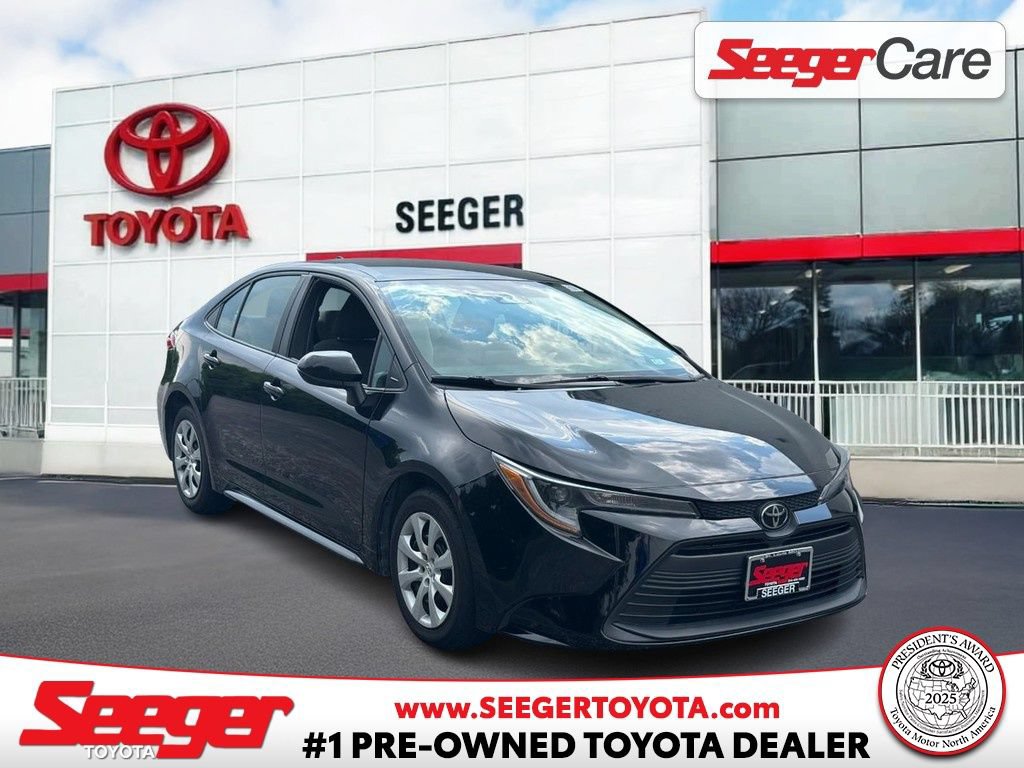Used 2024 Toyota Corolla LE
