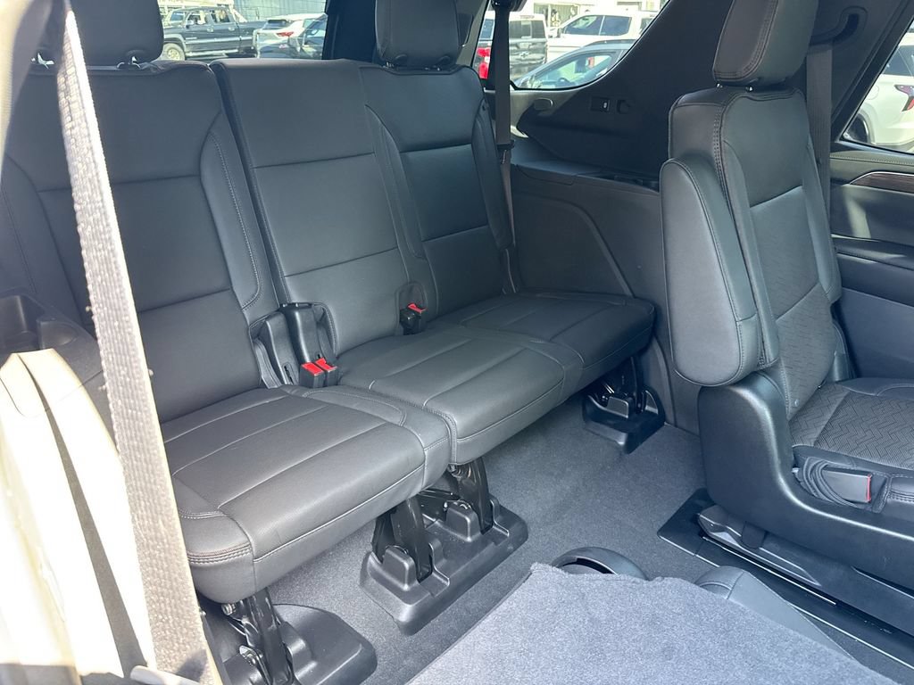 Used 2024 Chevrolet Tahoe High Country AWD/4WD image 30