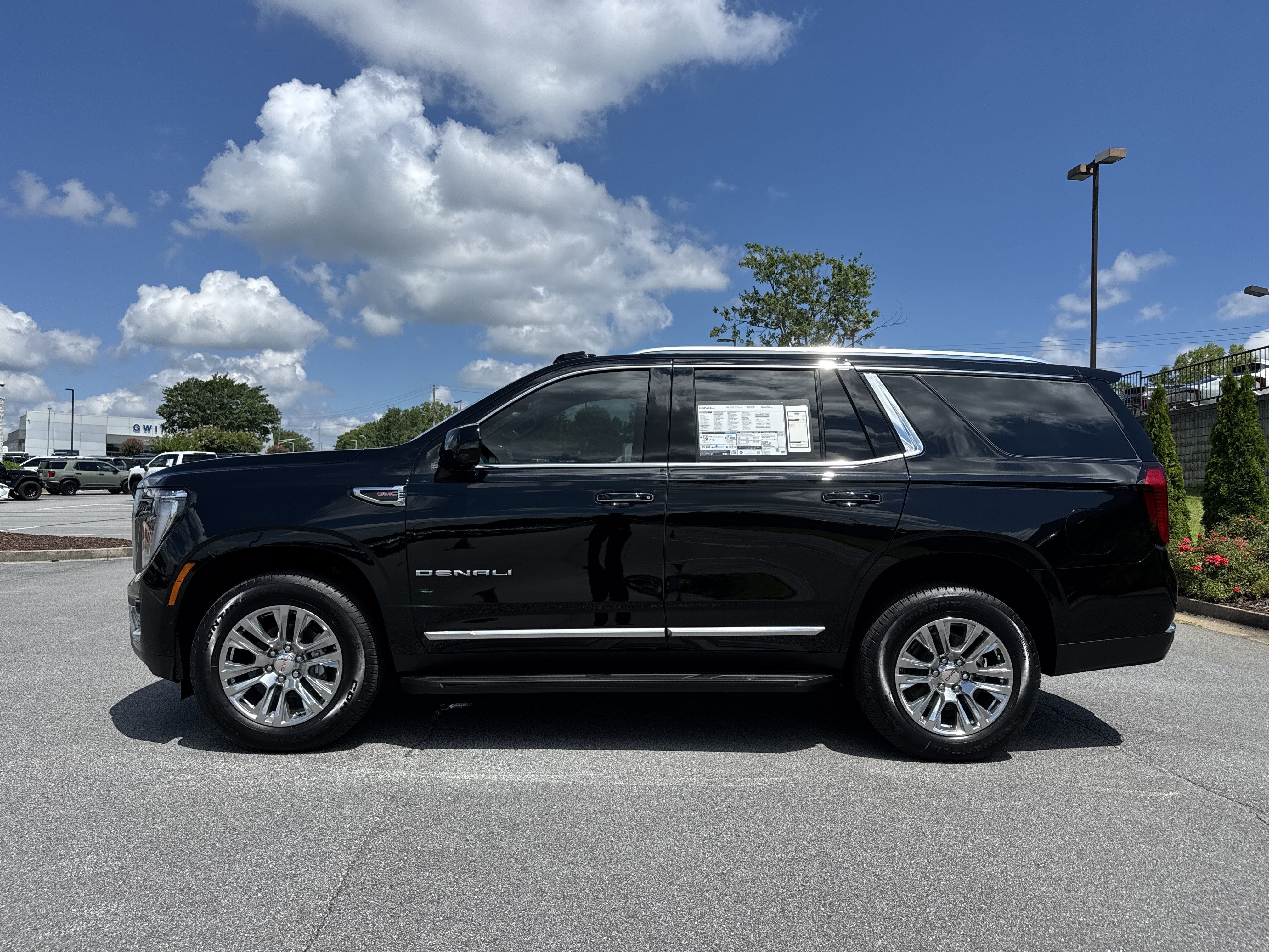 New 2026 GMC Yukon Denali AWD/4WD image 7