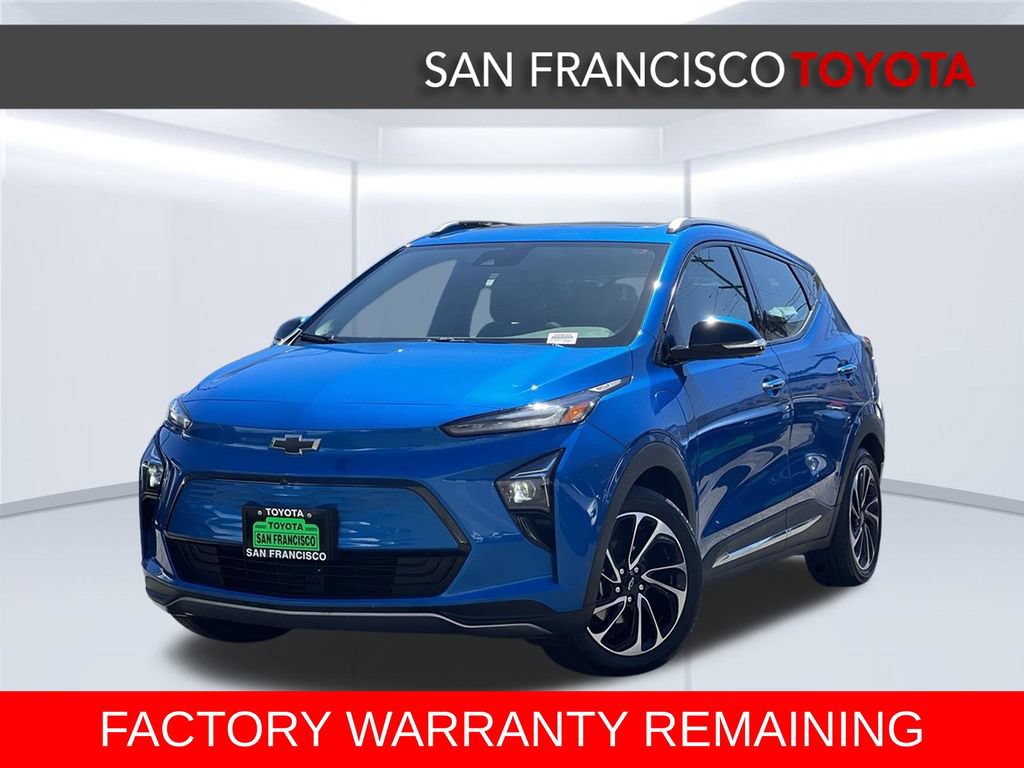 Used 2022 Chevrolet Bolt EUV Premier w/ Sun & Sound Package FWD 360° Tour