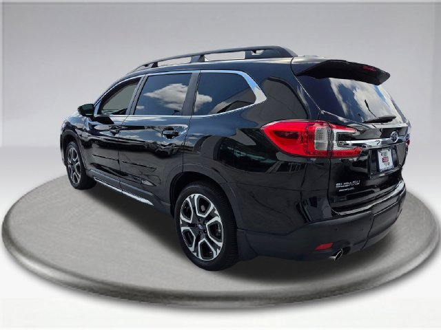 Used 2025 Subaru Ascent Limited AWD/4WD image 19